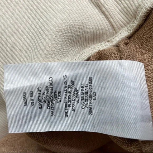 NWOT Studio Park ruched-sleeve sweatshirt - Picture 7 of 10